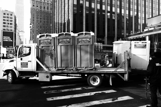Best Porta potty delivery and setup  in Parker, FL